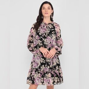 NWT Lauren Ralph Lauren Dress Size
10 Ruffled Neck Keyhole Tie
Raglan